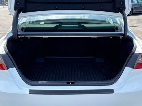 Certified 2023 Toyota Camry SE FWD image 16