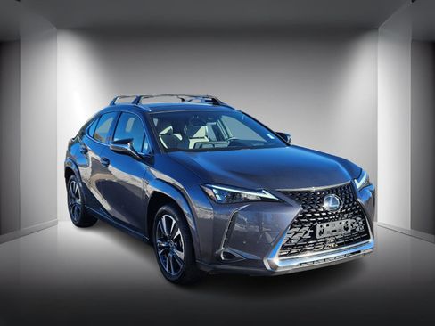 Used 2024 Lexus UX 250h AWD w/ Premium Package image 5