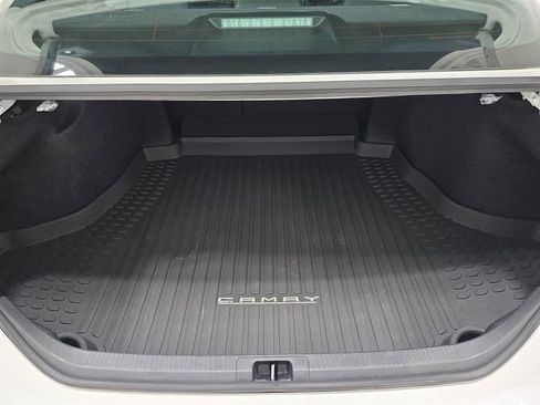 Certified 2025 Toyota Camry SE w/ Convenience Package image 35