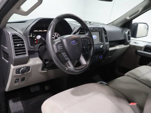 Used 2019 Ford F150 XLT w/ Equipment Group 302A Luxury AWD/4WD image 17
