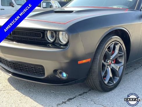 Used 2018 Dodge Challenger R/T Plus RWD image 10