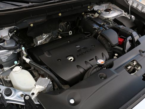 Used 2017 Mitsubishi Outlander Sport SEL image 47