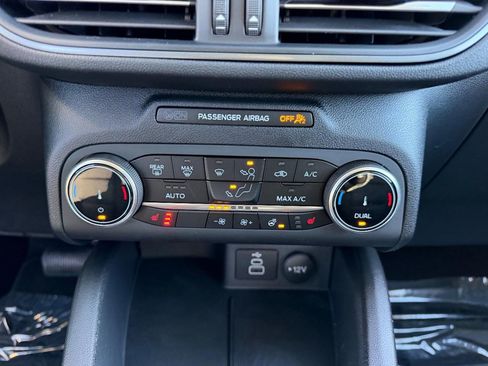 New 2026 Ford Escape Active w/ Cold Weather Package image 15