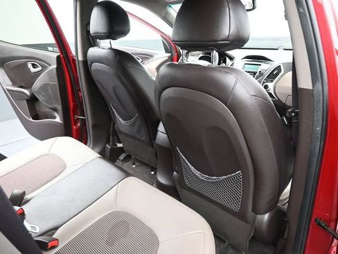 Used 2013 Hyundai Tucson GLS image 2