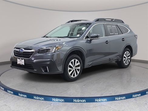 Used 2020 Subaru Outback Premium image 1