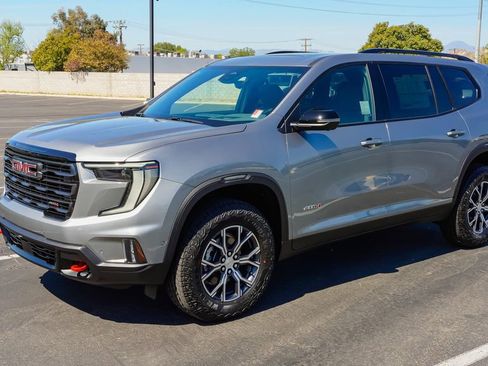 New 2026 GMC Acadia AT4 image 3
