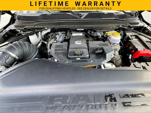Used 2022 RAM 3500 Laramie AWD/4WD image 10