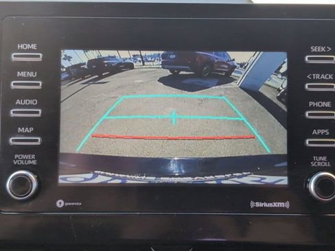 Used 2022 Toyota Camry SE w/ Carpet Mat Package (TMS) FWD image 14