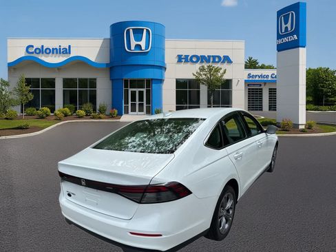 Used 2024 Honda Accord EX image 6