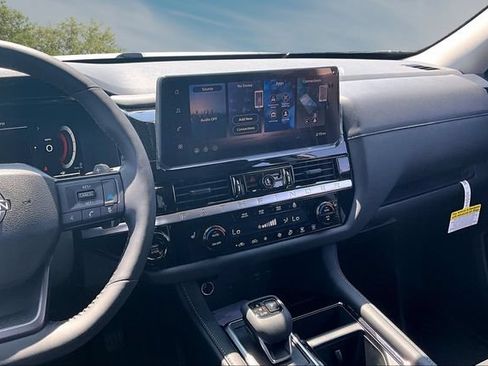 New 2026 Nissan Pathfinder SL w/ Cargo Package FWD image 6
