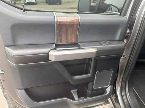 Used 2017 Ford F150 Platinum AWD/4WD image 18