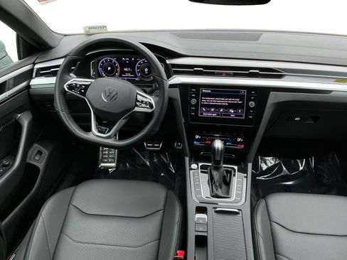 Used 2023 Volkswagen Arteon SE image 14