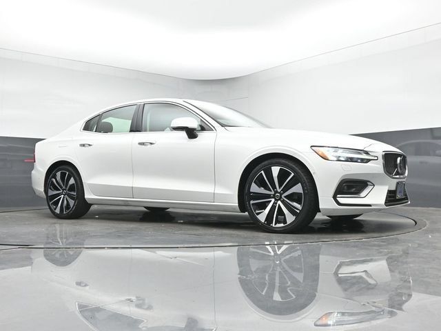 Used 2023 Volvo S60 B5 Ultimate w/ Climate Package FWD image 34