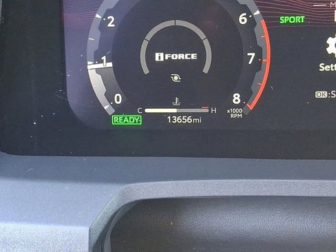 Used 2025 Toyota Tacoma TRD Off-Road image 19