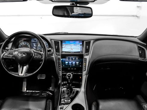 Used 2018 INFINITI Q50 Red Sport 400 w/ Sensory Package (Sport) RWD image 22
