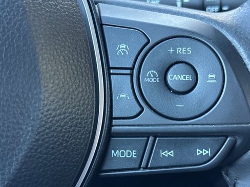 Certified 2024 Toyota Corolla Cross XLE w/ Convenience Package image 37