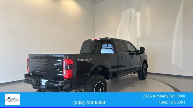 Used 2025 Ford F350 Platinum w/ Tremor Off-Road Package AWD/4WD image 7