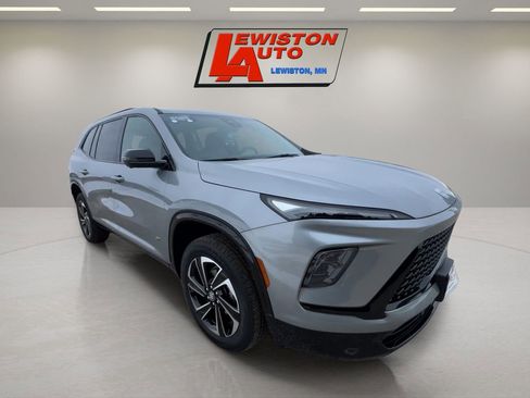 Certified 2025 Buick Enclave Sport Touring image 7