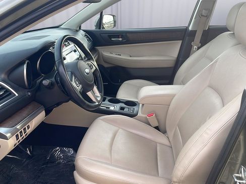 Used 2016 Subaru Outback 2.5i Limited image 17