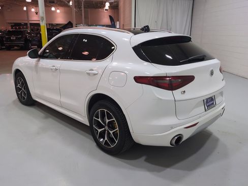 Used 2021 Alfa Romeo Stelvio Ti w/ Active Assist 2 Package TI AWD/4WD image 5