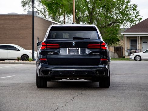 New 2026 BMW X5 xDrive40i w/ M Sport Package AWD/4WD image 4