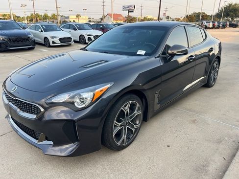 Used 2021 Kia Stinger GT-Line RWD image 1