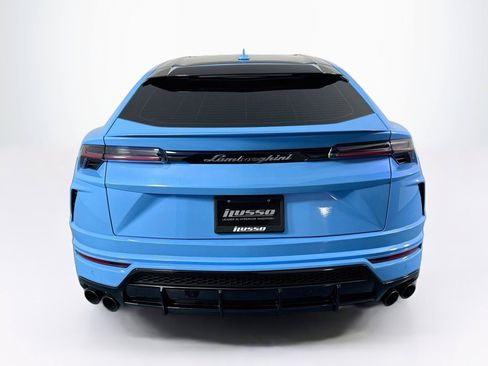 Used 2022 Lamborghini Urus AWD/4WD image 10