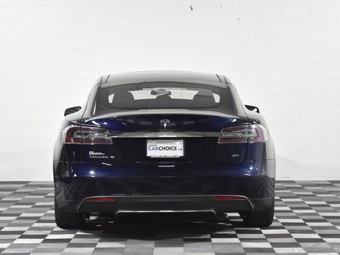 Used 2015 Tesla Model S 85 RWD image 4