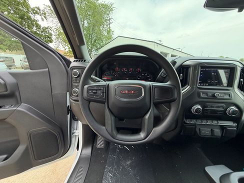 New 2026 GMC Sierra 1500 Pro AWD/4WD image 2