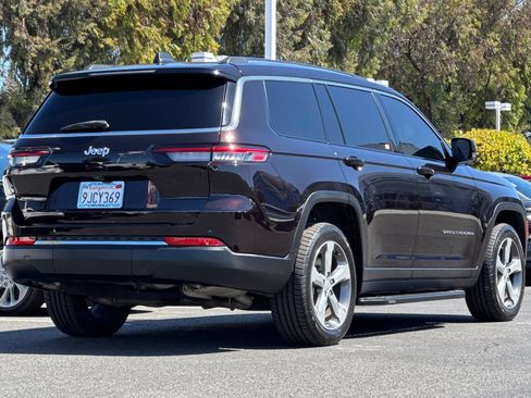 Used 2022 Jeep Grand Cherokee L Limited RWD image 5