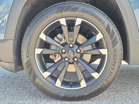 Used 2025 Chevrolet Equinox RS w/ Safety and Technology Package AWD/4WD image 6