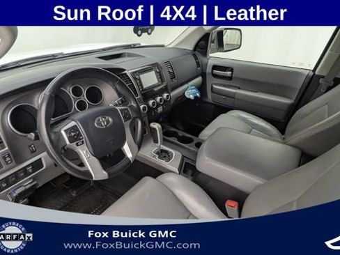 Used 2017 Toyota Sequoia Limited w/ Safety & Convenience Package AWD/4WD image 11