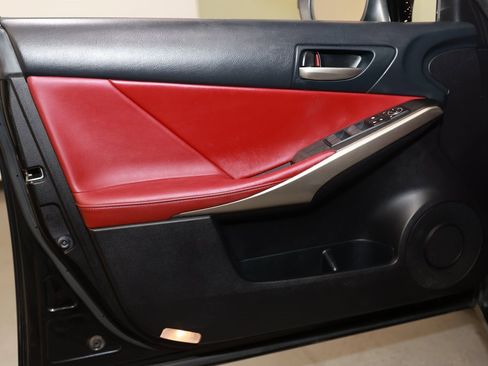 Used 2020 Lexus IS 300 F Sport w/ F Sport Package image 22