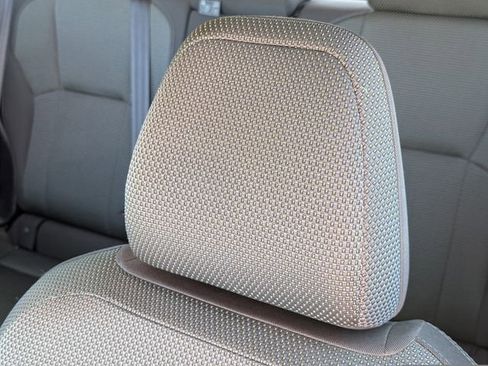 Used 2024 Subaru Crosstrek 2.0i Premium w/ Popular Package #3 image 16