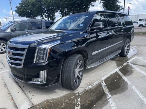 Used 2016 Cadillac Escalade ESV 2WD image 1