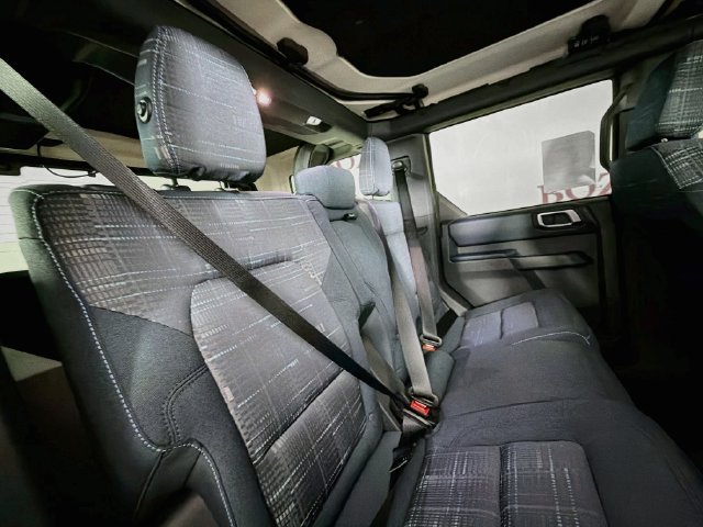 New 2026 Ford Bronco Heritage Edition AWD/4WD image 33