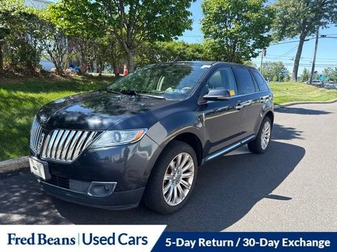 Used 2014 Lincoln MKX AWD w/ Equipment Group 102A image 3