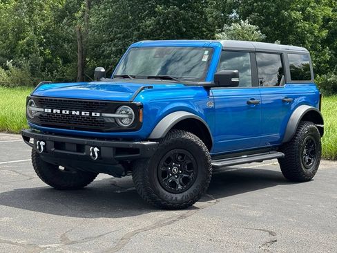 Used 2024 Ford Bronco Wildtrak AWD/4WD image 2