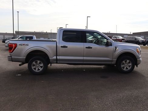Used 2022 Ford F150 XLT w/ Equipment Group 301A Mid AWD/4WD image 7