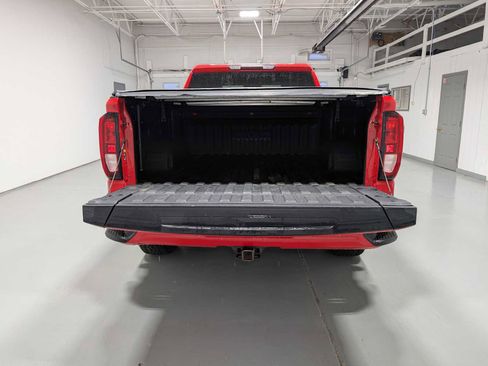 Used 2021 GMC Sierra 1500 Elevation image 38
