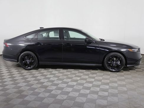 Used 2025 Honda Accord SE image 18