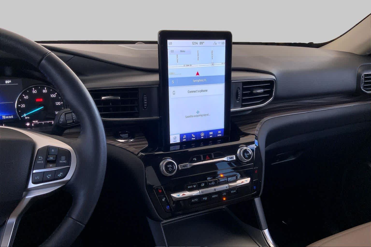 Used 2024 Ford Explorer Limited w/ Limited Technology Package RWD image 7