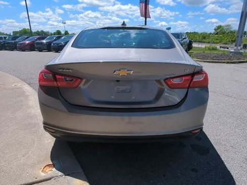 Used 2023 Chevrolet Malibu LT FWD image 12