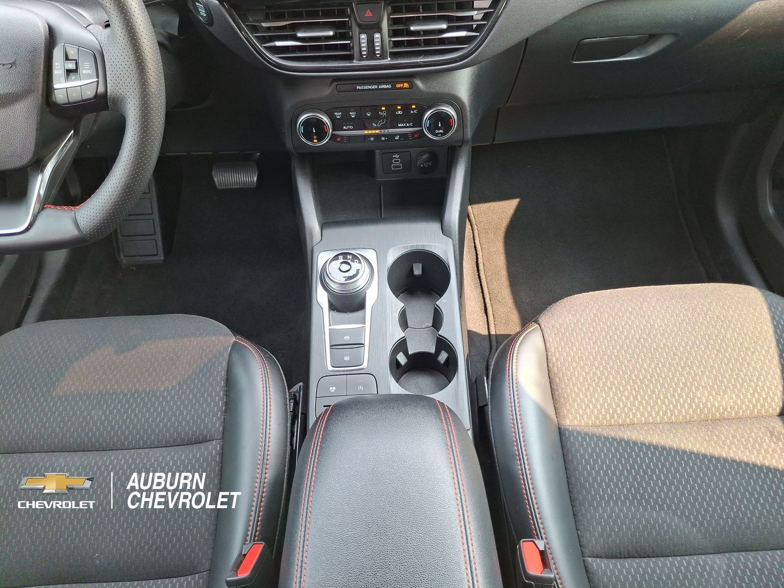 Used 2025 Ford Escape ST-Line Select AWD/4WD image 12