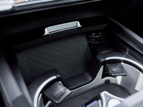 Used 2021 Mercedes-Benz Maybach GLS 600 4MATIC image 73