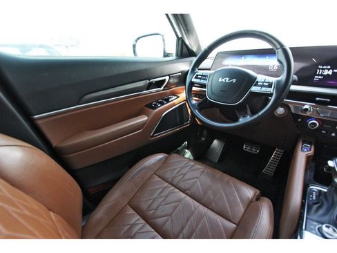 Certified 2024 Kia Telluride SX Prestige X-Line AWD/4WD image 9