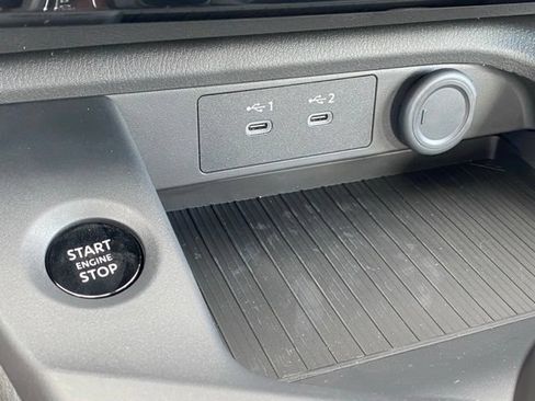 New 2027 Nissan Sentra SV FWD image 18