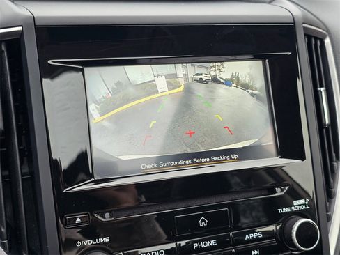 Used 2023 Subaru Forester Premium image 34