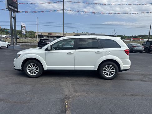 Used 2014 Dodge Journey SXT w/ Flexible Seating Group AWD/4WD image 7