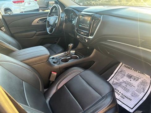 Used 2019 Chevrolet Traverse LT image 33